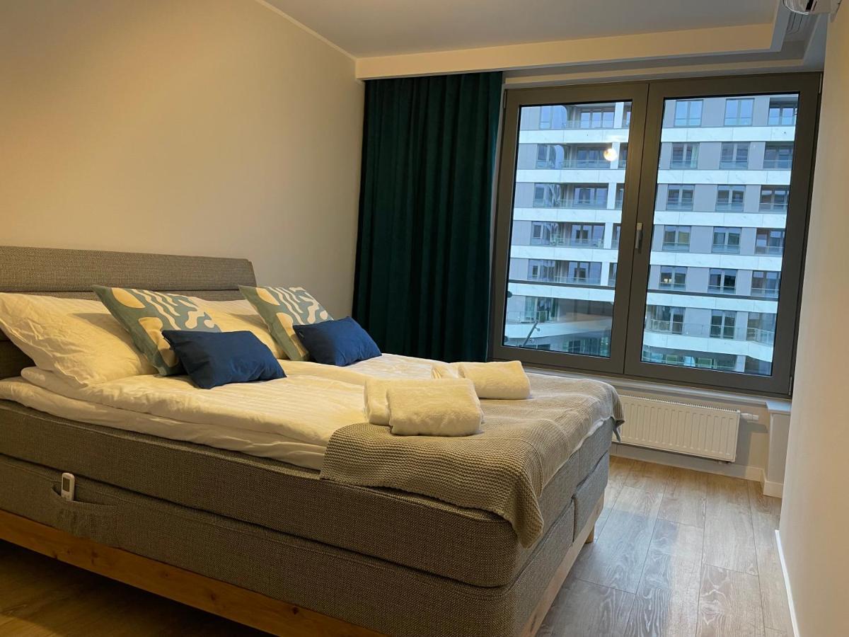 Aps - Plac Unii - Centrum - Bezplatny Prywatny Parking - Klimatyzacja Apartment Gdynia